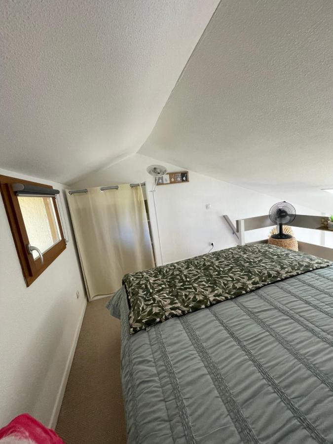 Jolie Maison Au Golf Lacanau Exteriér fotografie