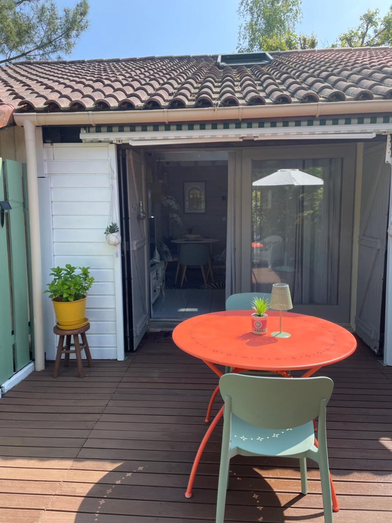 Jolie Maison Au Golf Lacanau Exteriér fotografie